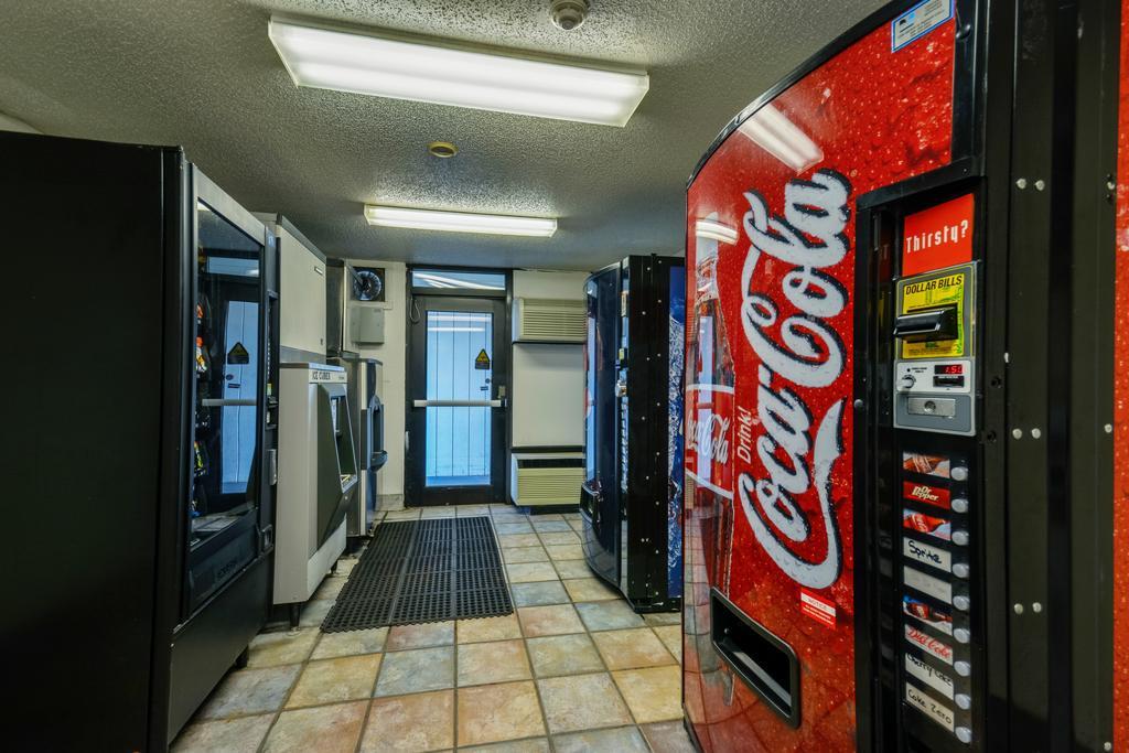 Motel 6 Huntsville - Madison Extérieur photo