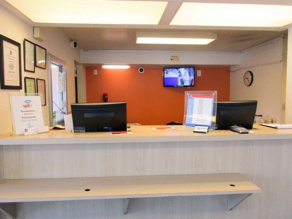 Motel 6 Huntsville - Madison Intérieur photo